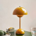 white-table_lamp